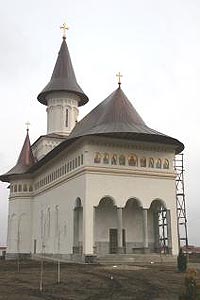 Manastirea Gai - biserica noua va fi pictata in interior