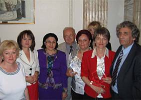 Cadrele didactice ale unitatilor de invatamant din Arad care au primit titulatura de Scoala Europeana s-au intalnit si cu ministrul Invatamantului - Ecaterina Andronescu
