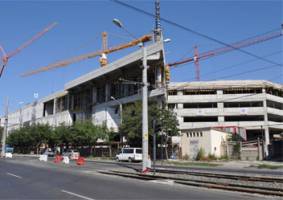 Deschiderea primului mall al Aradului - Arcadom Atrium Center este preconzată pentru luna martie a anului viitor