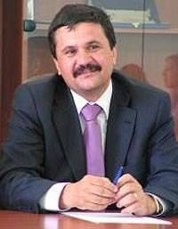 Nicolae Iotcu prezinta programele derulate de institutiile publice subordonate CJA