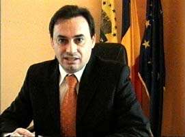 Primarul Aradului - Gheorghe Falca a implinit zilele trecute varsta de 42 de ani