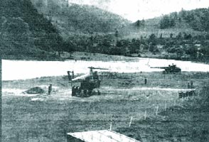 1965 - lucrand pe Valea Oltului